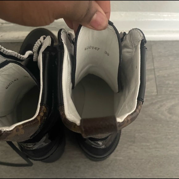 Like new worn once, these are my favorite! - Picture 7 of 11